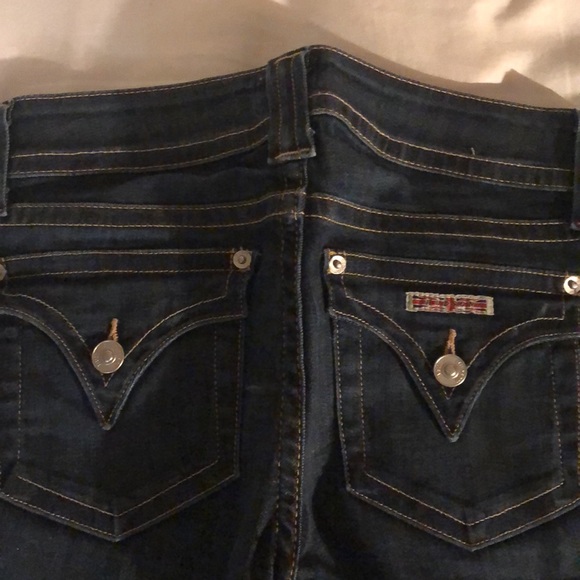 Hudson Bermuda type short cuffed just above the knee - Picture 3 of 6